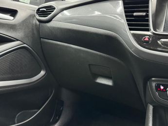 Vauxhall Crossland 1.2 Turbo Elite Auto Euro 6 (s/s) 5dr