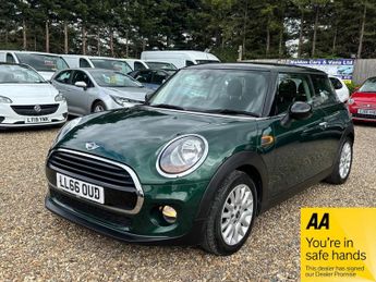 MINI Hatch 1.5 Cooper Auto Euro 6 (s/s) 3dr