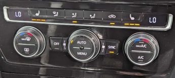 VOLKSWAGEN GOLF 2.0 Golf R DSG 4WD 3dr