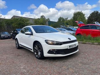Volkswagen Scirocco 2.0 TDI BlueMotion Tech GT Euro 5 (s/s) 3dr (Leather, Nav)
