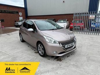 Peugeot 208 1.2 VTi Allure Euro 5 3dr