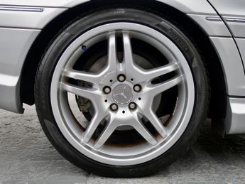 Mercedes-Benz C Class 5.4 C55 AMG saloon 4dr petrol Automatic