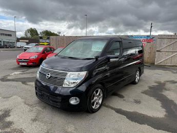 Nissan Elgrand 