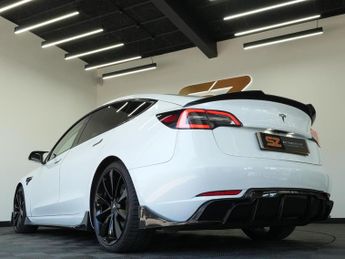Tesla Model 3 (Dual Motor) Performance Auto 4WDE 4dr (Performance Upgrade)