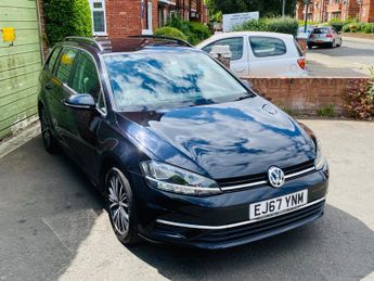 Volkswagen Golf 1.6 TDI SE Nav DSG Euro 6 (s/s) 5dr