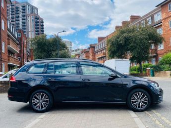 Volkswagen Golf 1.6 TDI SE Nav DSG Euro 6 (s/s) 5dr