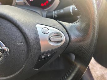 Nissan Juke 1.6 Acenta Premium XTRON Euro 5 5dr