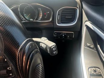 Volvo V60 1.6 D2 SE Lux Powershift Euro 5 (s/s) 5dr