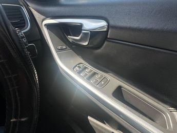 Volvo V60 1.6 D2 SE Lux Powershift Euro 5 (s/s) 5dr