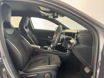 Mercedes-Benz A Class 1.3 A180 AMG Line (Executive) 7G-DCT Euro 6 (s/s) 5dr
