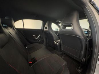 Mercedes-Benz A Class 1.3 A180 AMG Line (Executive) 7G-DCT Euro 6 (s/s) 5dr