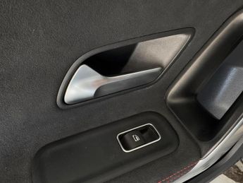 Mercedes-Benz A Class 1.3 A180 AMG Line (Executive) 7G-DCT Euro 6 (s/s) 5dr