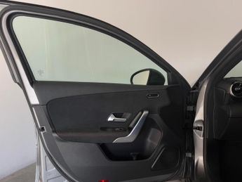 Mercedes-Benz A Class 1.3 A180 AMG Line (Executive) 7G-DCT Euro 6 (s/s) 5dr