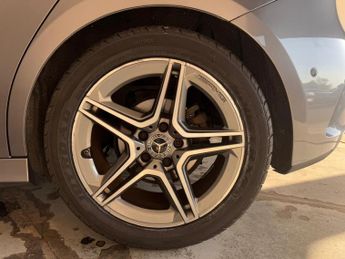 Mercedes-Benz A Class 1.3 A180 AMG Line (Executive) 7G-DCT Euro 6 (s/s) 5dr