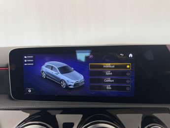Mercedes-Benz A Class 1.3 A180 AMG Line (Executive) 7G-DCT Euro 6 (s/s) 5dr