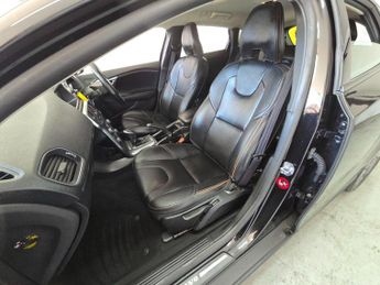 Volvo V40 Cross Country 2.0 D2 Lux Auto Euro 6 (s/s) 5dr