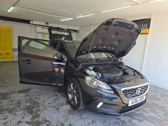 Volvo V40 Cross Country 2.0 D2 Lux Auto Euro 6 (s/s) 5dr