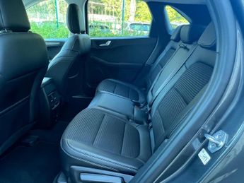 Ford Kuga 2.5 EcoBoost Duratec 14.4kWh Titanium First Edition CVT Euro 6 (