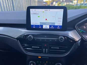 Ford Kuga 2.5 EcoBoost Duratec 14.4kWh Titanium First Edition CVT Euro 6 (