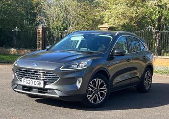 Ford Kuga 2.5 EcoBoost Duratec 14.4kWh Titanium First Edition CVT Euro 6 (