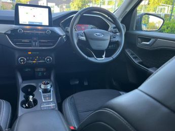 Ford Kuga 2.5 EcoBoost Duratec 14.4kWh Titanium First Edition CVT Euro 6 (