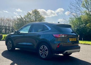 Ford Kuga 2.5 EcoBoost Duratec 14.4kWh Titanium First Edition CVT Euro 6 (
