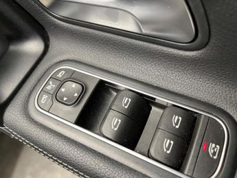 Mercedes-Benz CLA 1.3 CLA180 AMG Line Coupe 7G-DCT Euro 6 (s/s) 4dr