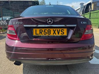 Mercedes-Benz C Class 2.1 C220 CDI Sport Auto Euro 4 4dr