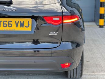 Jaguar F-PACE 2.0 D180 R-Sport Auto AWD Euro 6 (s/s) 5dr