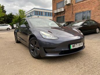Tesla Model 3 Standard Range Plus Auto RWD 4dr