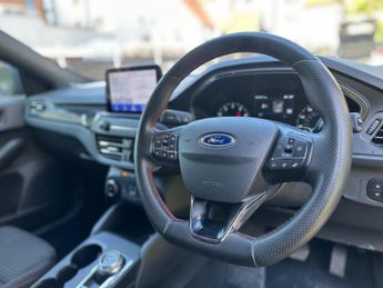 Ford Focus 1.0T EcoBoost MHEV ST-Line DCT Euro 6 (s/s) 5dr