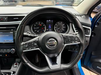 Nissan Qashqai 1.2 DIG-T Tekna XTRON Euro 6 (s/s) 5dr