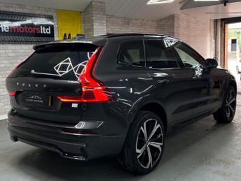 Volvo XC60 2.0h T8 Recharge 18.8kWh R-Design Pro Auto AWD Euro 6 (s/s) 5dr