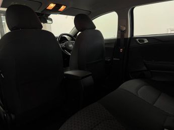 Kia Ceed 1.6 CRDi MHEV 2 NAV Sportswagon 5dr Diesel Hybrid Manual Euro 6 