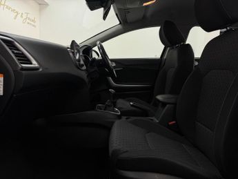 Kia Ceed 1.6 CRDi MHEV 2 NAV Sportswagon 5dr Diesel Hybrid Manual Euro 6 