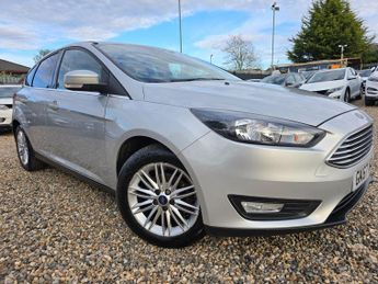 Ford Focus 1.0T EcoBoost Zetec Edition Euro 6 (s/s) 5dr