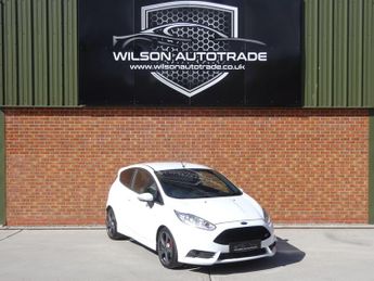 Ford Fiesta 1.6T EcoBoost ST-2 Euro 6 3dr