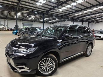 Mitsubishi Outlander 2.4h TwinMotor 13.8kWh 4h CVT 4WD Euro 6 (s/s) 5dr