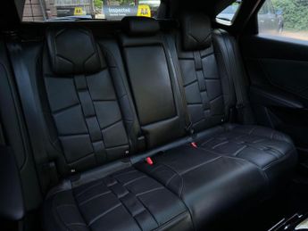 DS AUTOMOBILES DS 7 1.6 E-TENSE 14.2kWh Opera EAT8 4WD Euro 6 (s/s) 5dr