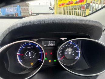 Hyundai ix35 2.0 CRDi Premium Auto 4WD Euro 5 5dr