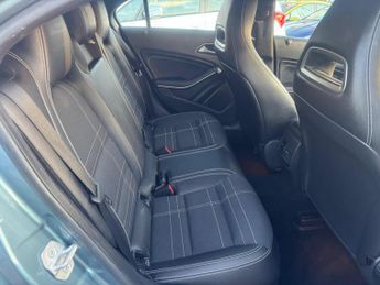 Mercedes-Benz A Class 1.8 A200 CDI Sport 7G-DCT Euro 5 (s/s) 5dr