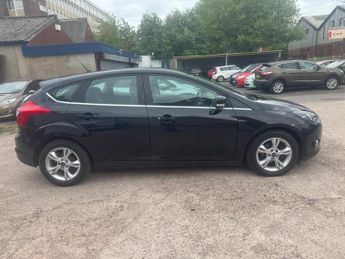 Ford Focus 1.6 Zetec Powershift Euro 5 5dr
