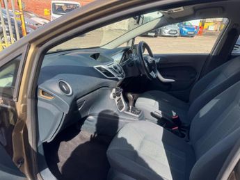 Ford Fiesta 1.4 Zetec 5dr