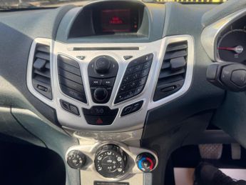 Ford Fiesta 1.4 Zetec 5dr