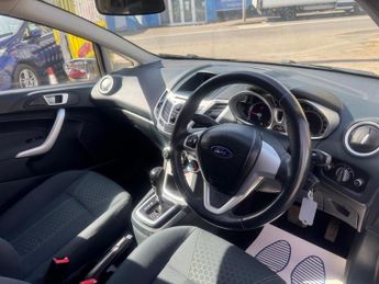 Ford Fiesta 1.4 Zetec 5dr