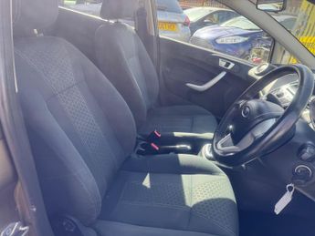 Ford Fiesta 1.4 Zetec 5dr