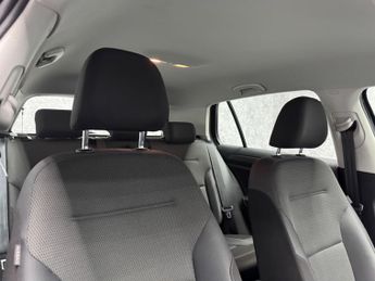 Volkswagen Golf 1.0 TSI SE Nav DSG Euro 6 (s/s) 5dr