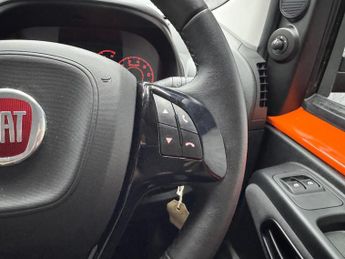 Fiat Qubo 1.3 MultiJet Lounge Dualogic Euro 6 (s/s) 5dr