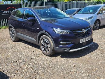 Vauxhall Grandland 1.2 Turbo Sport Nav Auto Euro 6 (s/s) 5dr