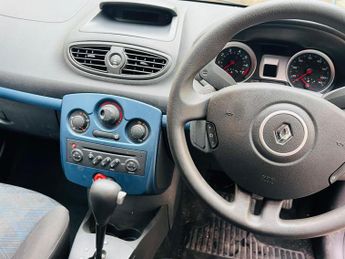 Renault Clio 1.6 VVT Expression 5dr